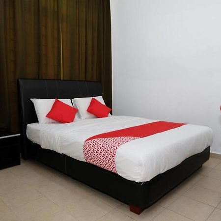 Hotel De'Light Villa Кота-Бару Экстерьер фото