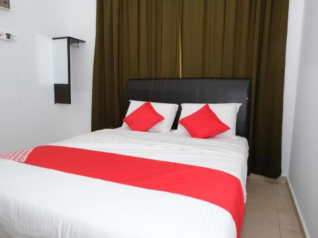 Hotel De'Light Villa Кота-Бару Экстерьер фото